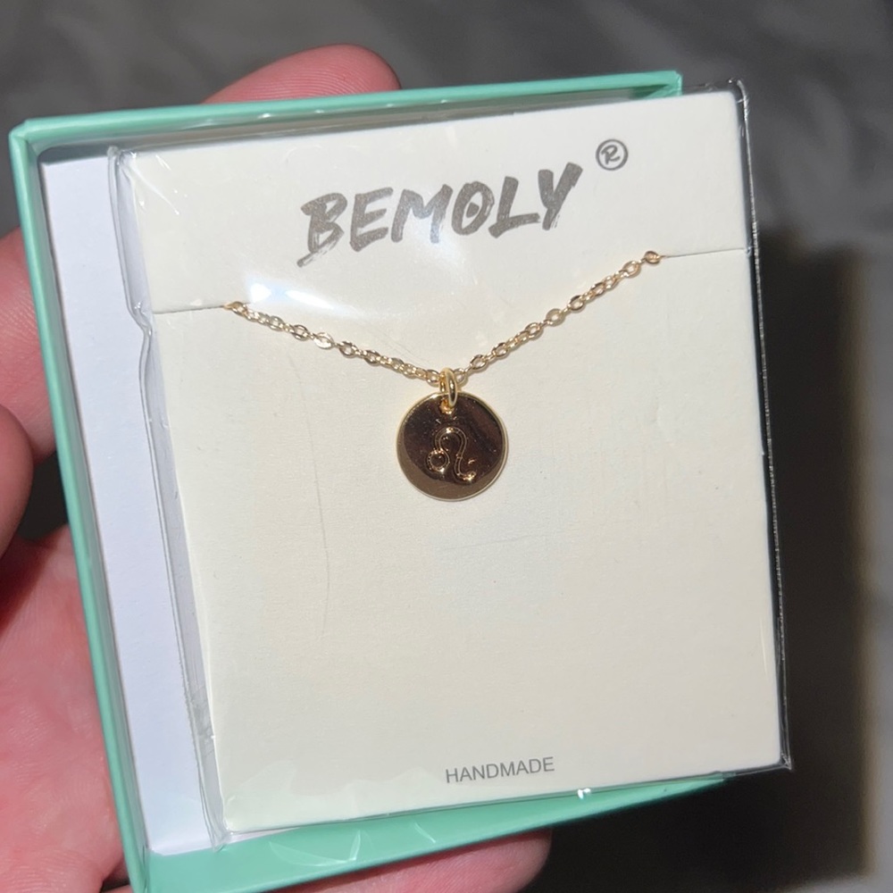 Leo gold necklace